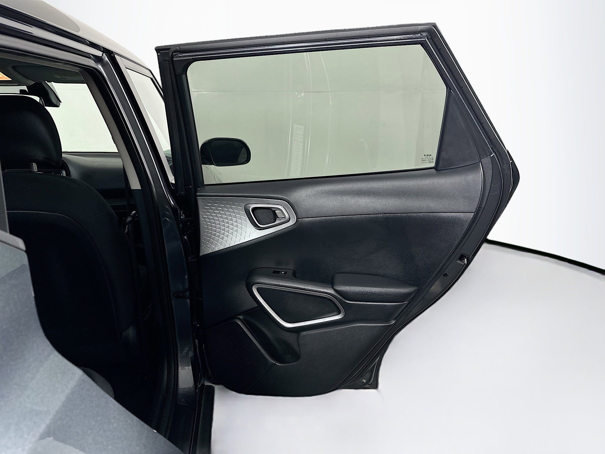 Used 2024 Kia Soul LX w/ Option Group 015 image 28