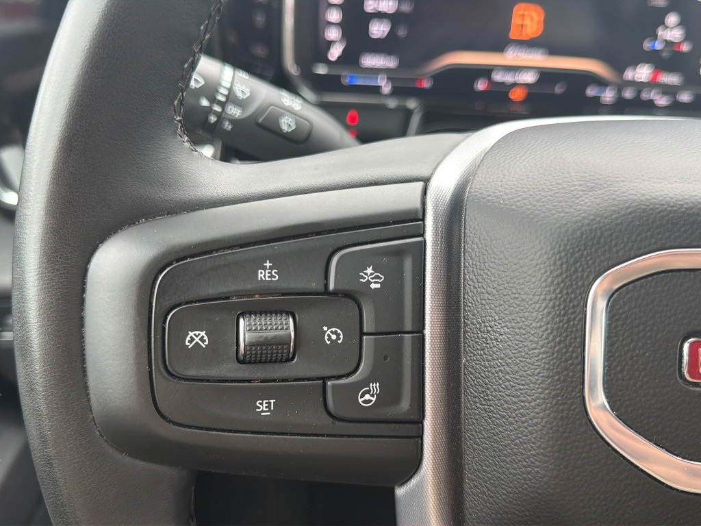 Used 2025 GMC Sierra 1500 SLT AWD/4WD image 21