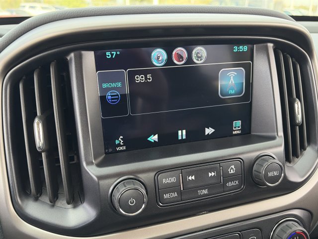 Used 2015 Chevrolet Colorado Z71 AWD/4WD image 25