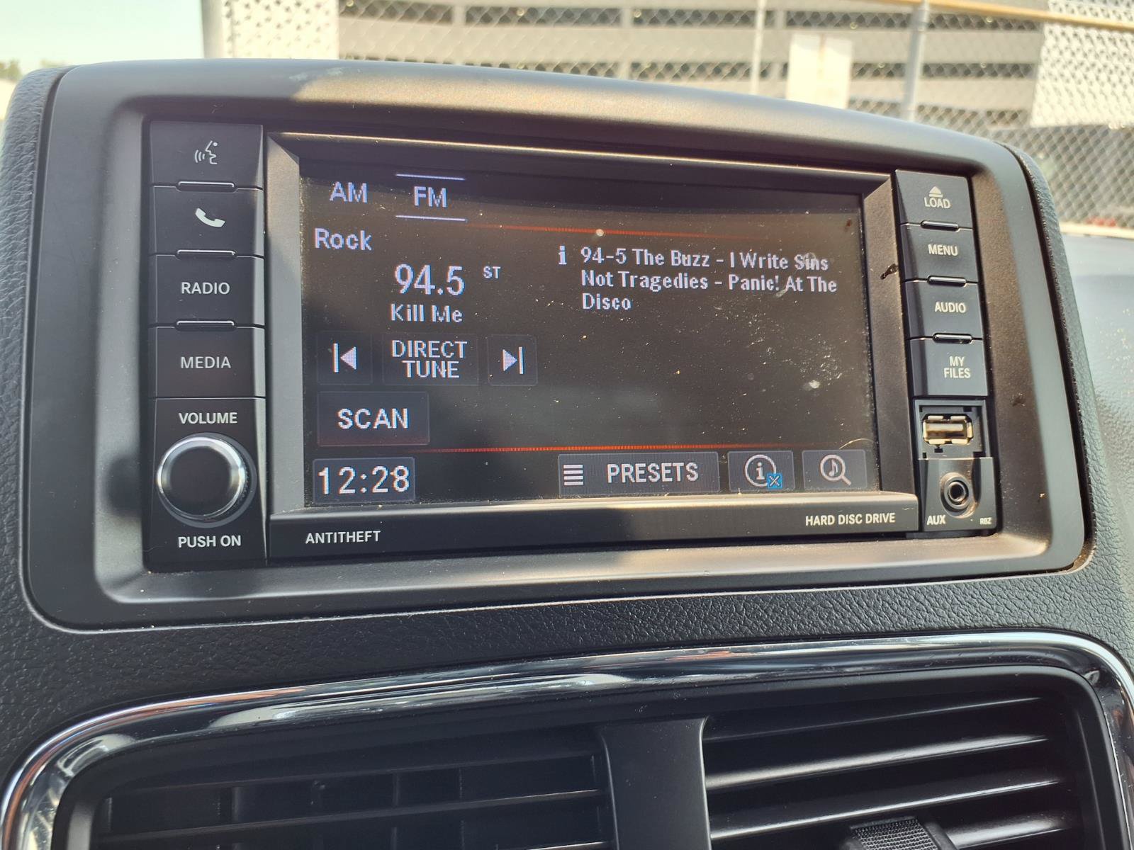 Used 2019 Dodge Grand Caravan SXT FWD image 7