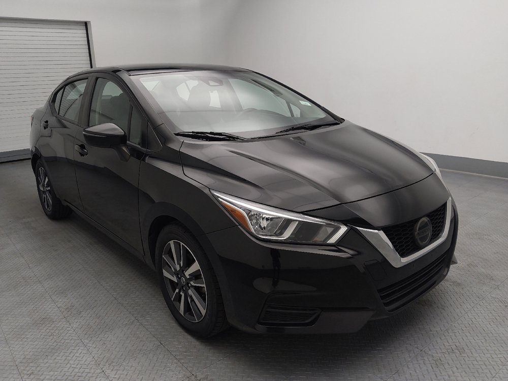 Used 2021 Nissan Versa SV FWD image 13
