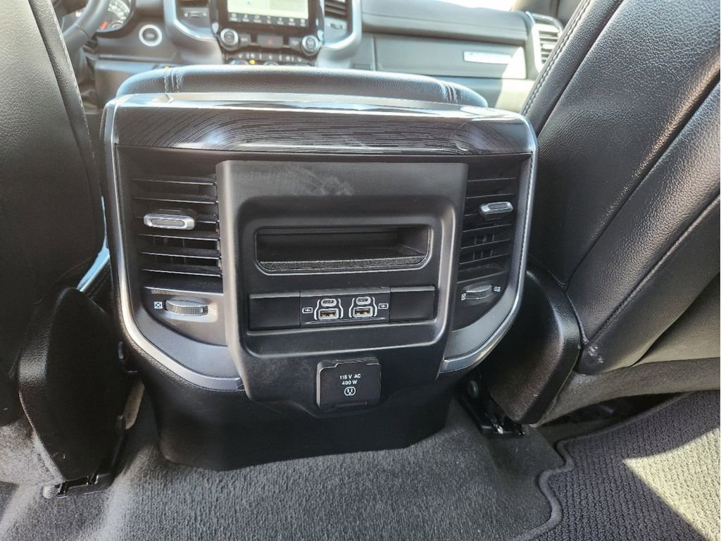 Used 2024 RAM 1500 Laramie image 10