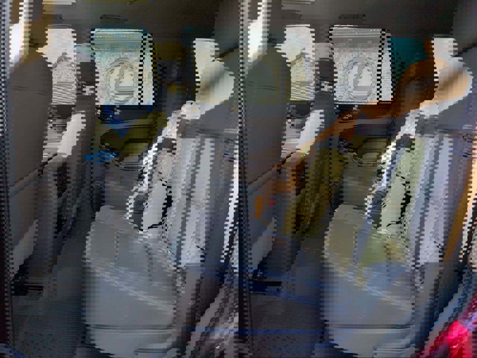 Used 2018 Chevrolet Tahoe Premier image 9