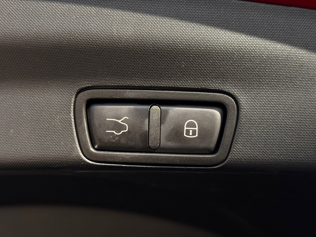 Used 2021 Alfa Romeo Stelvio Ti image 9