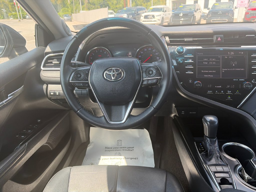Used 2018 Toyota Camry XSE FWD image 17