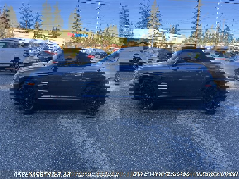 Used 2008 Chrysler Crossfire Limited image 4