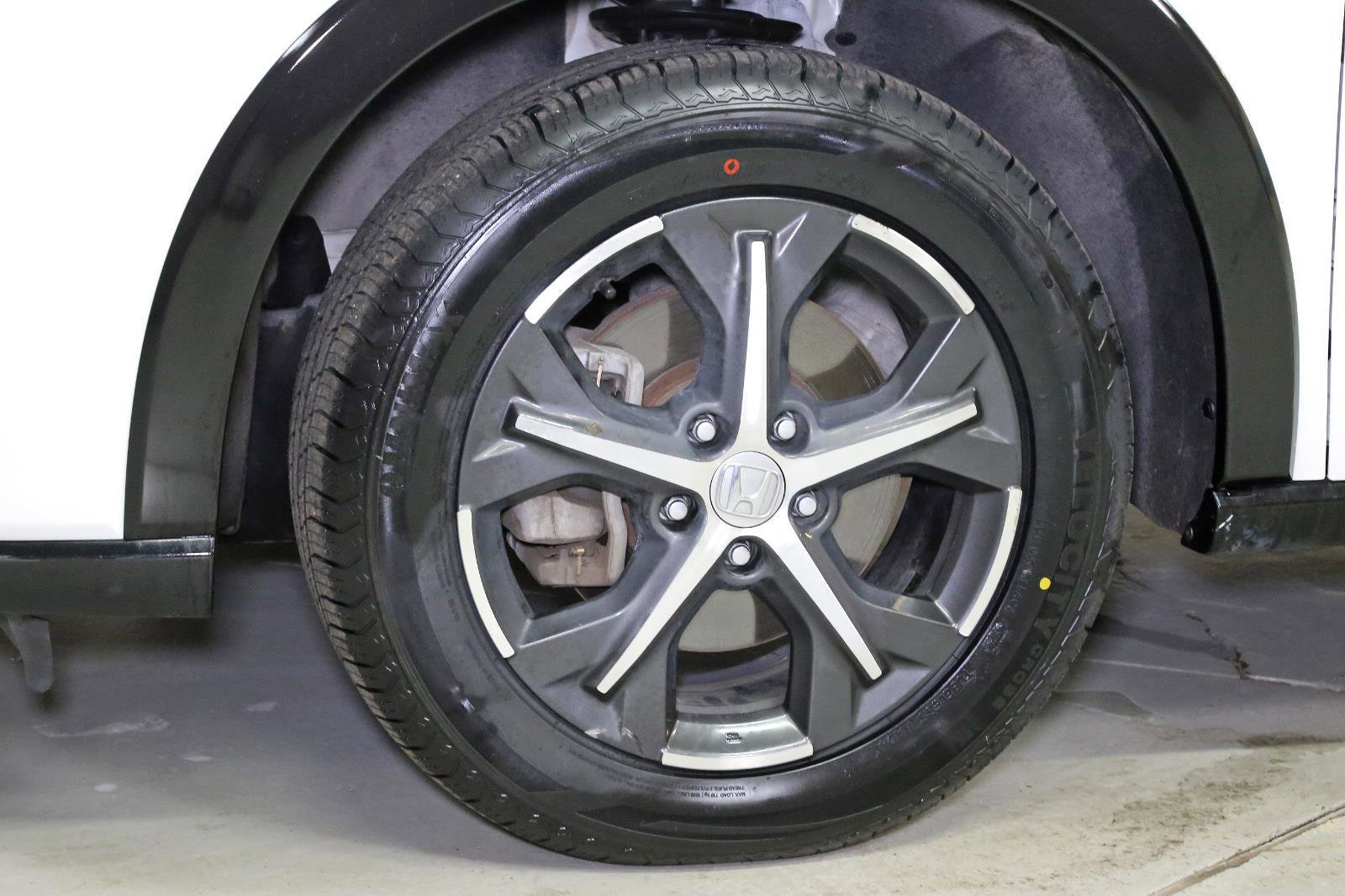 Used 2023 Honda HR-V EX-L image 22