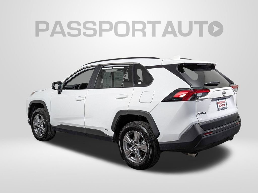 Used 2025 Toyota RAV4 LE image 3