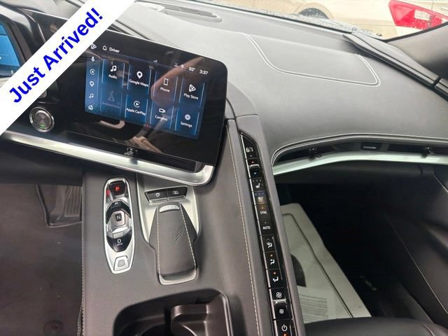 Used 2025 Chevrolet Corvette Z06 RWD image 10