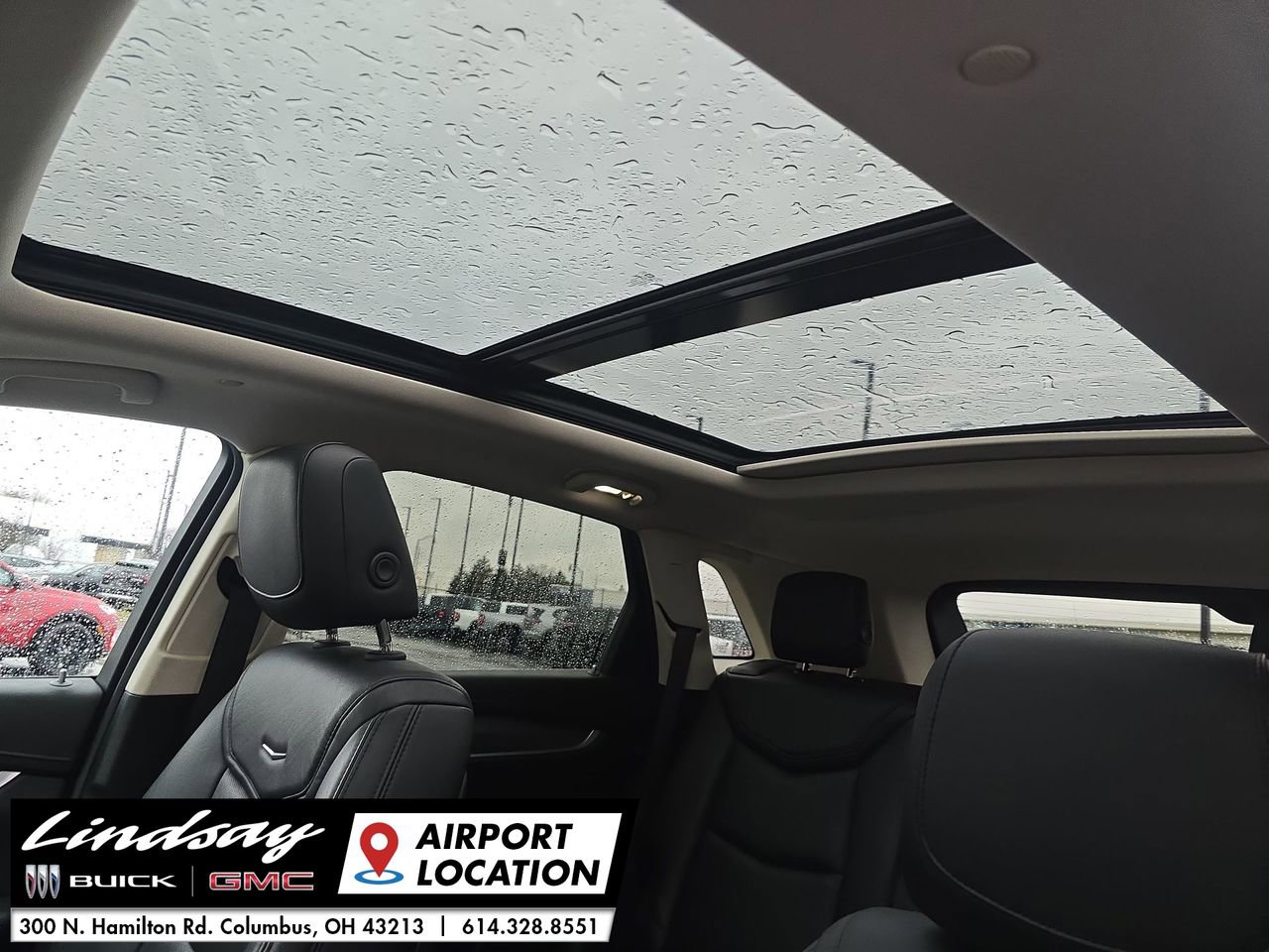 Used 2018 Cadillac XT5 Luxury w/ Driver Awareness Package image 19