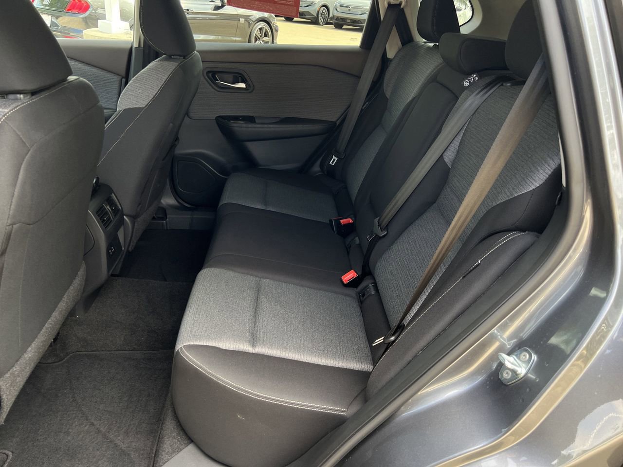 Certified 2023 Nissan Rogue SV FWD image 23