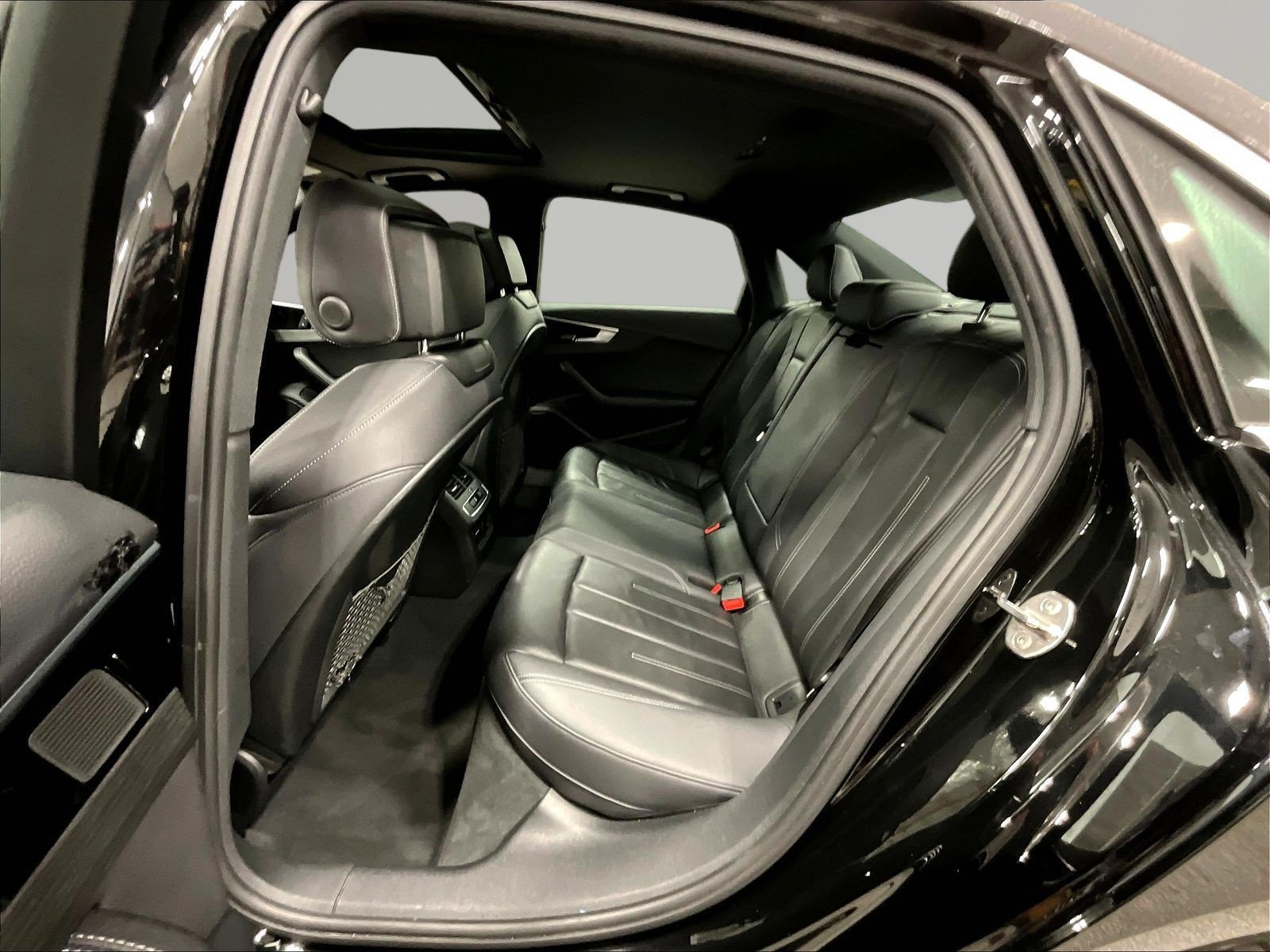 Used 2024 Audi A4 2.0T Premium Plus AWD/4WD image 22