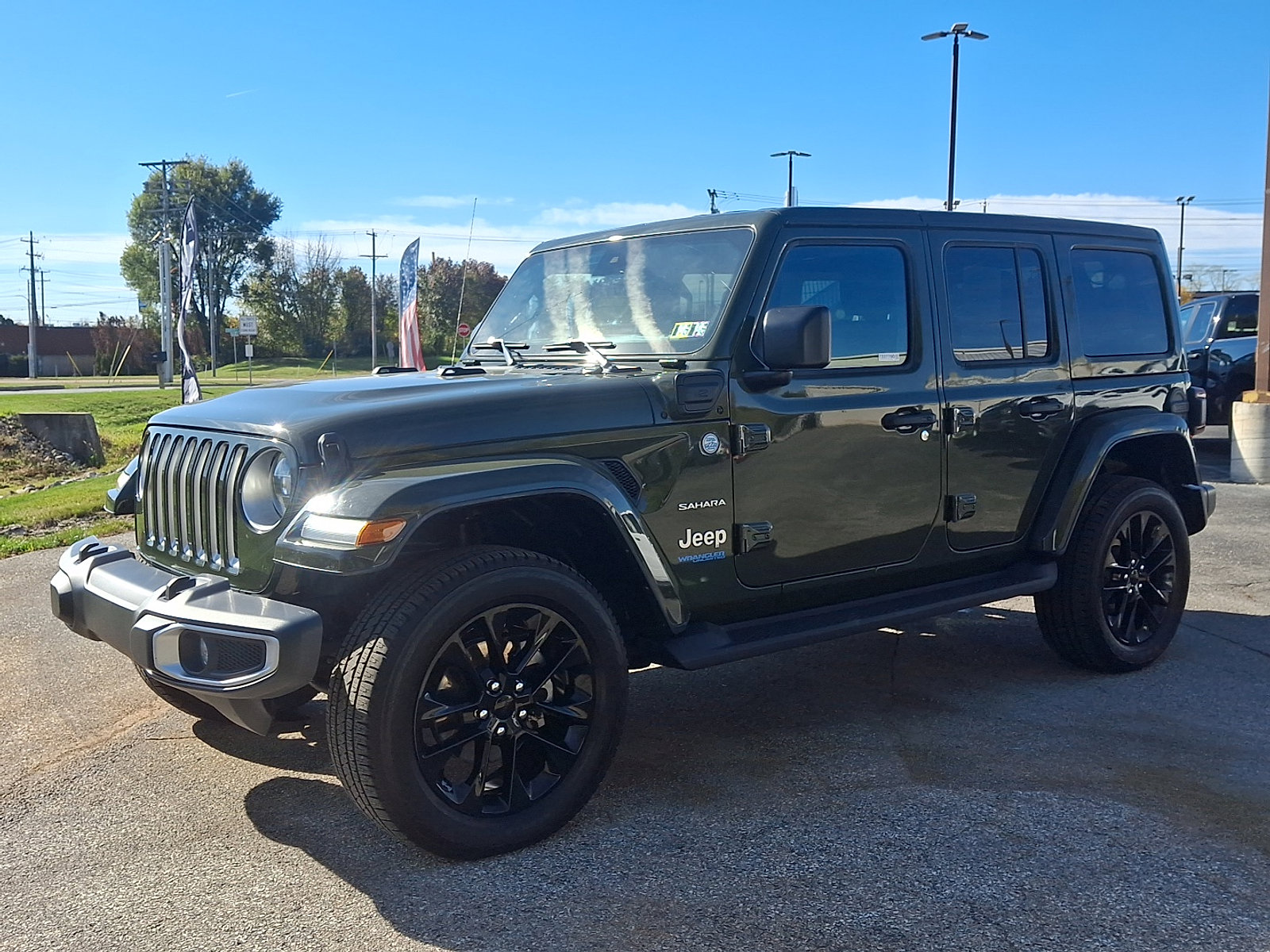 Used 2021 Jeep Wrangler Unlimited Sahara w/ Cold Weather Group image 6