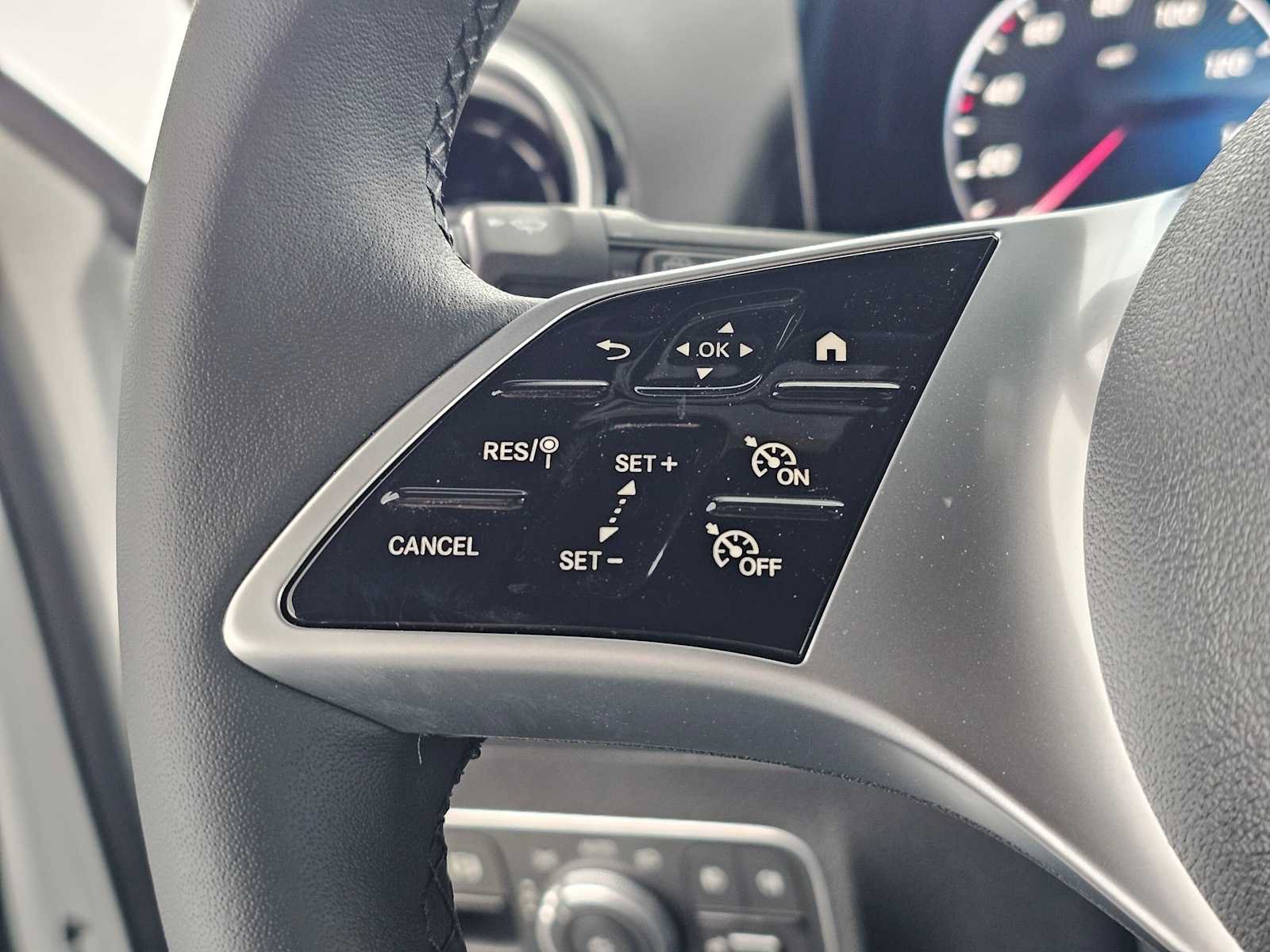 New 2026 Mercedes-Benz GLB 250 image 27