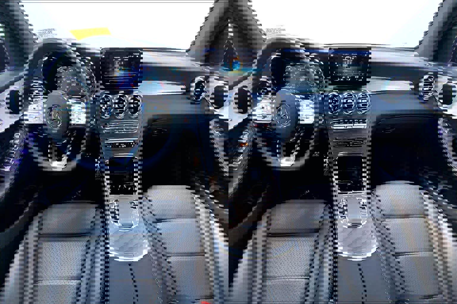 Used 2022 Mercedes-Benz GLC 300 image 13