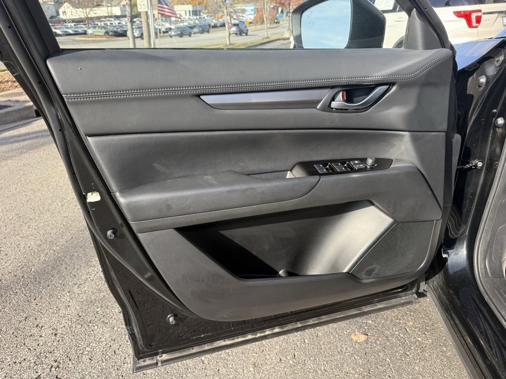 Used 2025 MAZDA CX-5 AWD 2.5 S w/ Select Package image 16