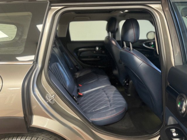 Used 2016 MINI Cooper Clubman image 16