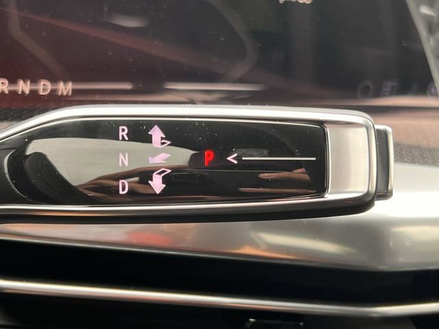 New 2026 Cadillac Escalade V w/ LPO, ONYX Package AWD/4WD image 17
