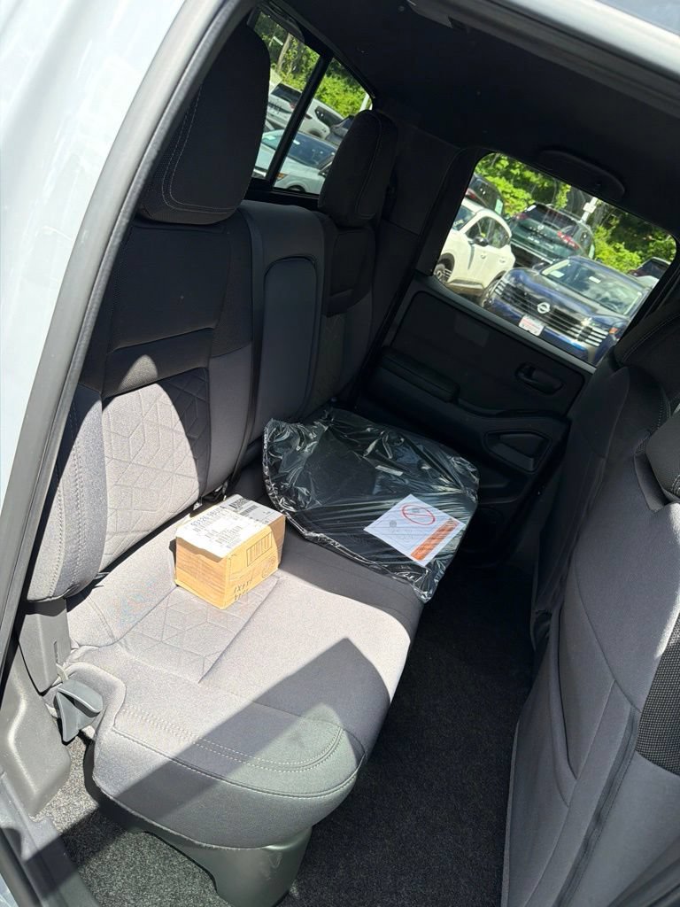 New 2026 Nissan Frontier SV AWD/4WD image 22