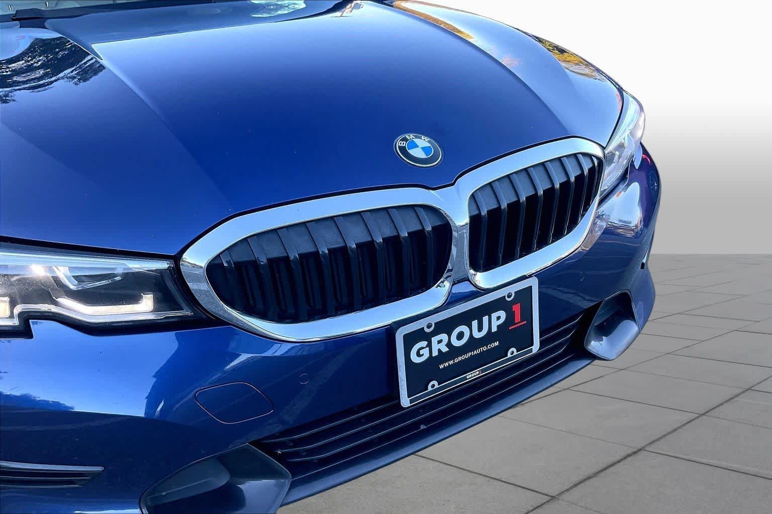 Used 2019 BMW 330i xDrive Sedan w/ Convenience Package AWD/4WD image 29