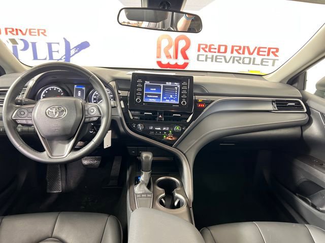 Used 2024 Toyota Camry SE FWD image 13