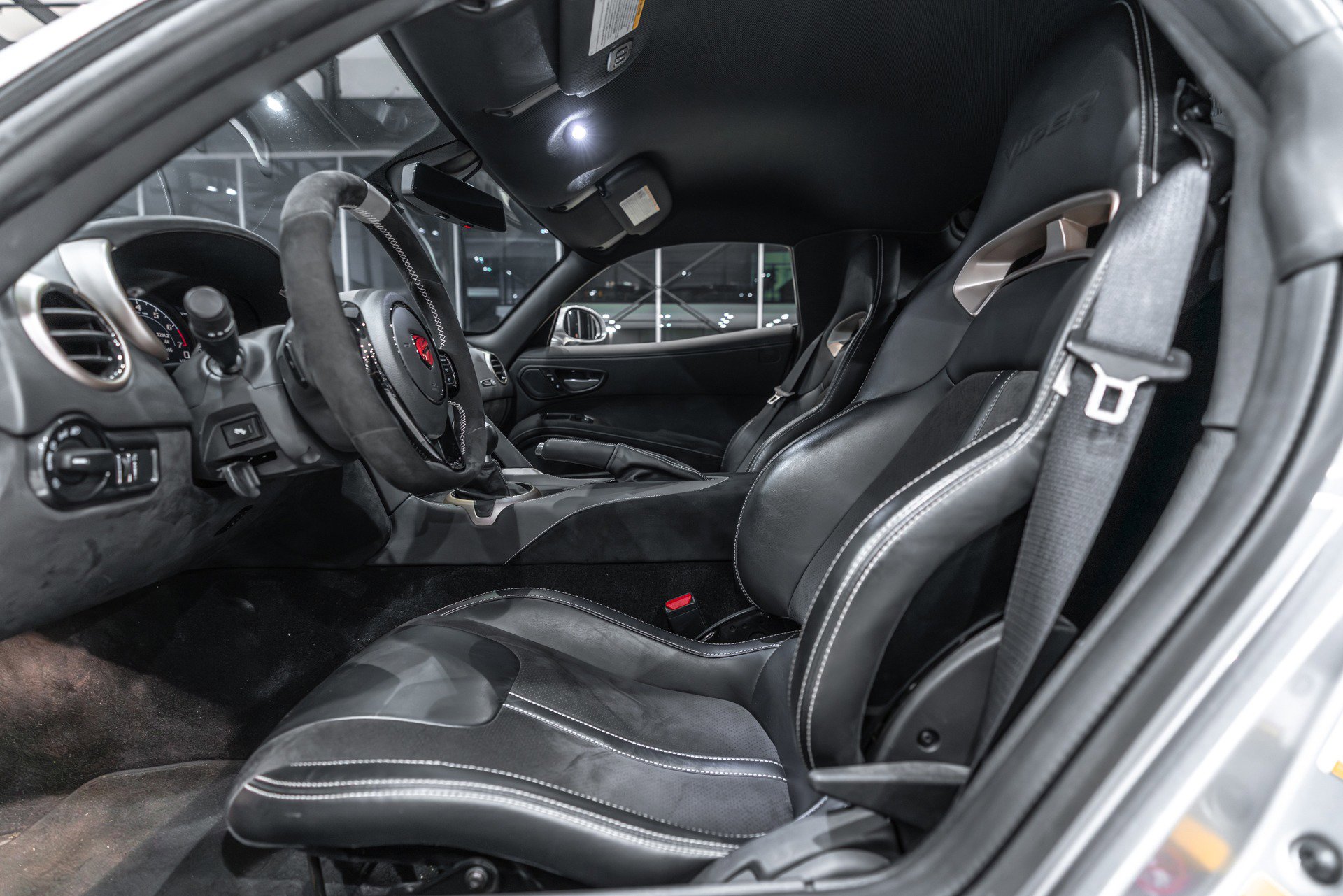 Used 2017 Dodge Viper GTC w/ ACR Package RWD image 28