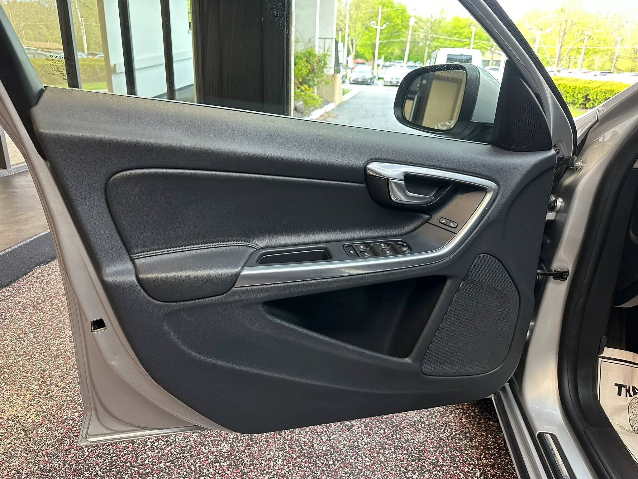 Used 2015 Volvo S60 T5 Premier AWD/4WD image 10