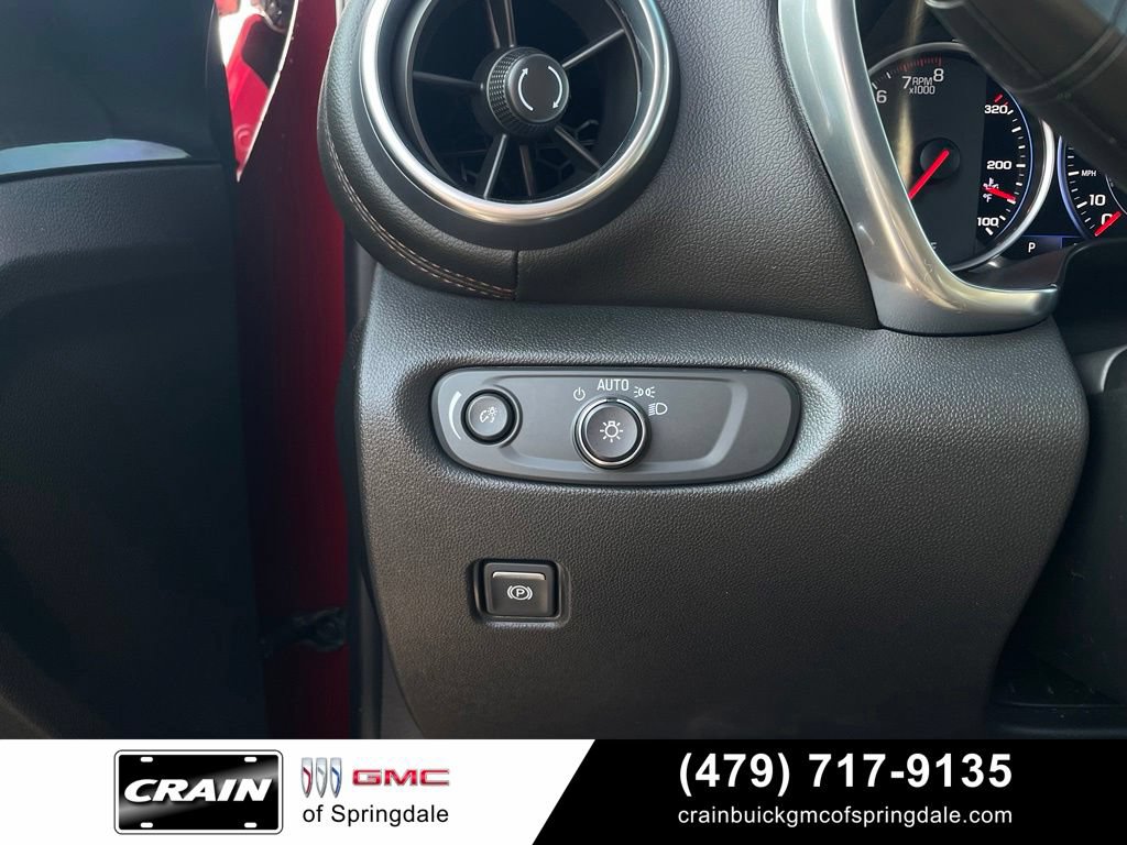Used 2019 Chevrolet Blazer Premier w/ Sun and Wheels Package FWD image 13