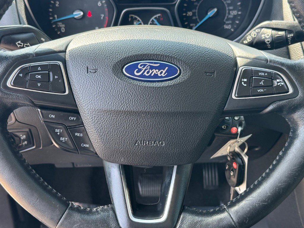 Used 2017 Ford Focus SEL w/ Cold Weather Package image 22