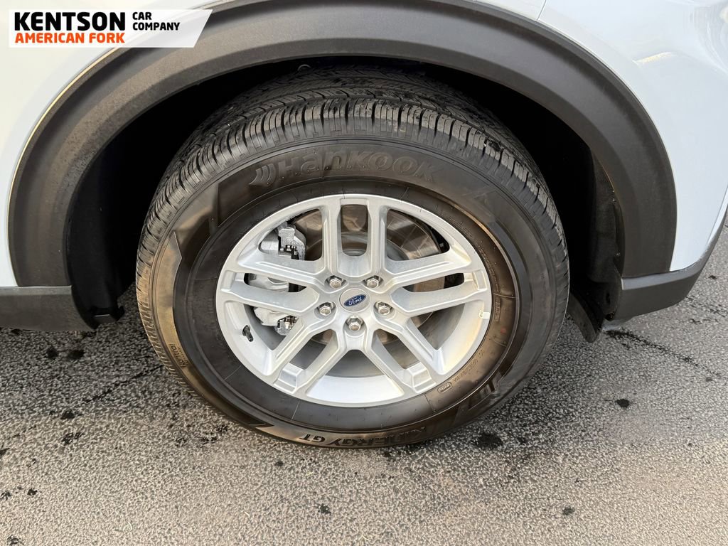 Used 2025 Ford Explorer Active image 15