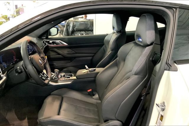 Used 2026 BMW M4 Competition w/ Executive Package RWD image 23