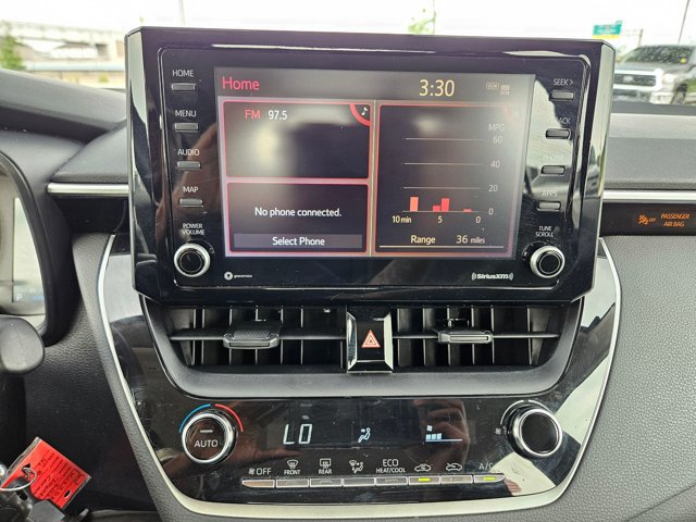 Used 2022 Toyota Corolla LE FWD image 13