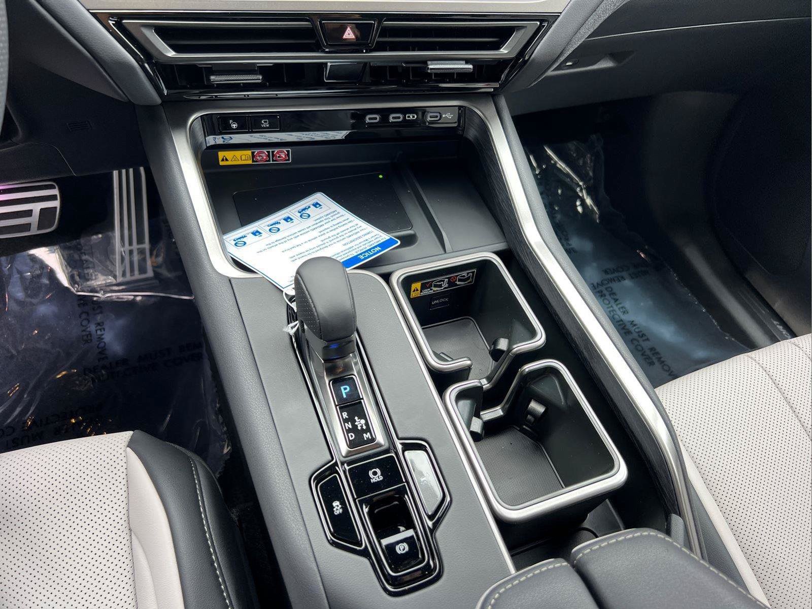New 2026 Lexus TX 500h AWD image 22