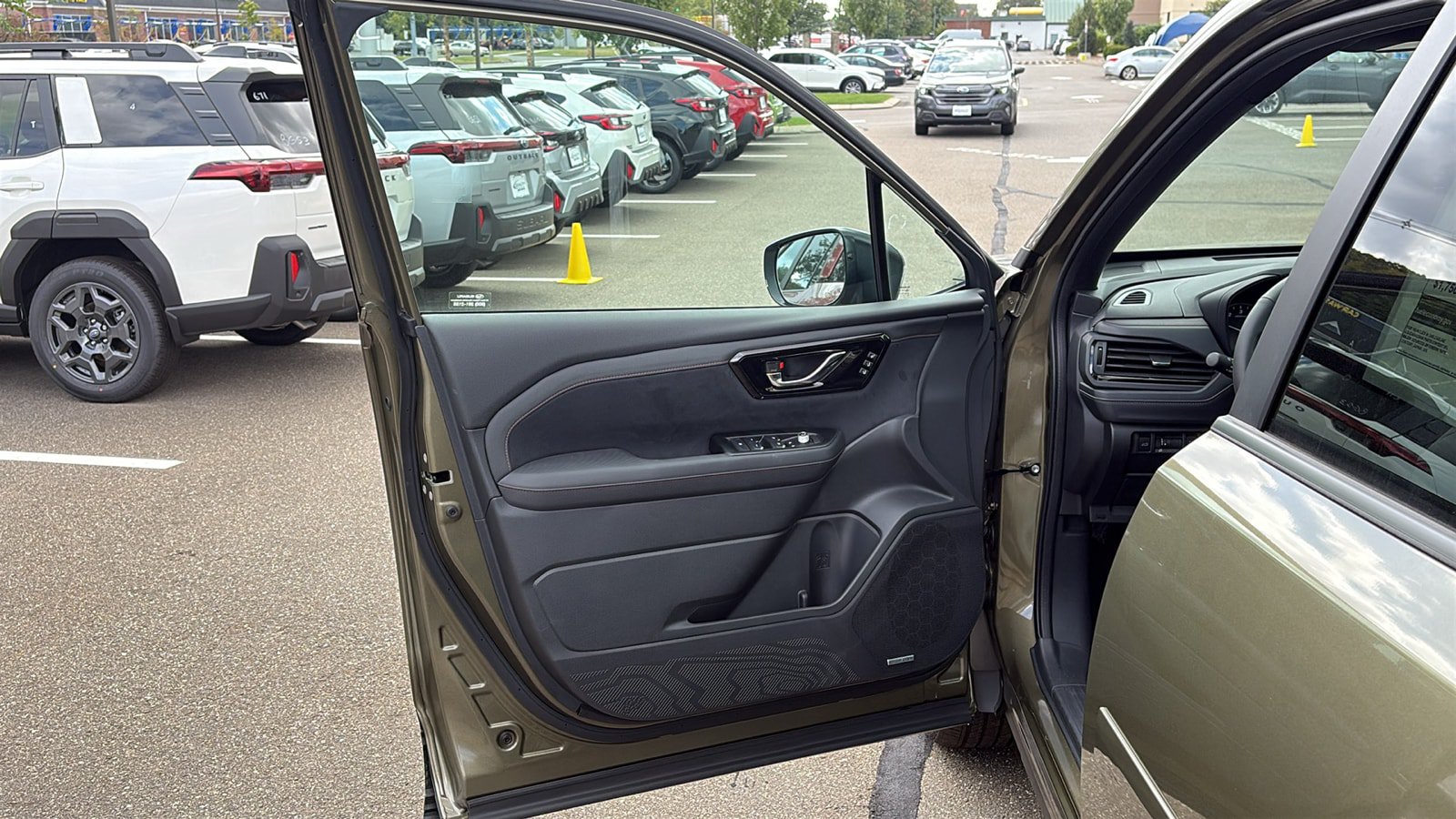 New 2026 Subaru Forester Touring AWD/4WD image 8