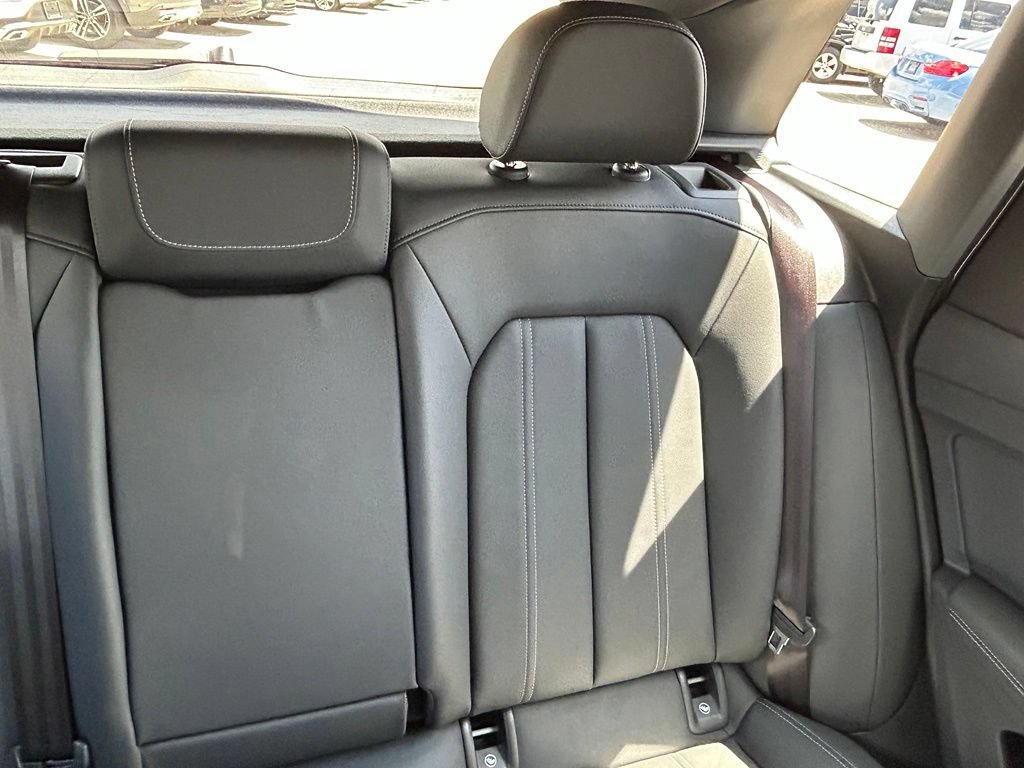 Used 2023 Audi Q4 e-tron Premium Plus w/ Premium Plus RWD image 14