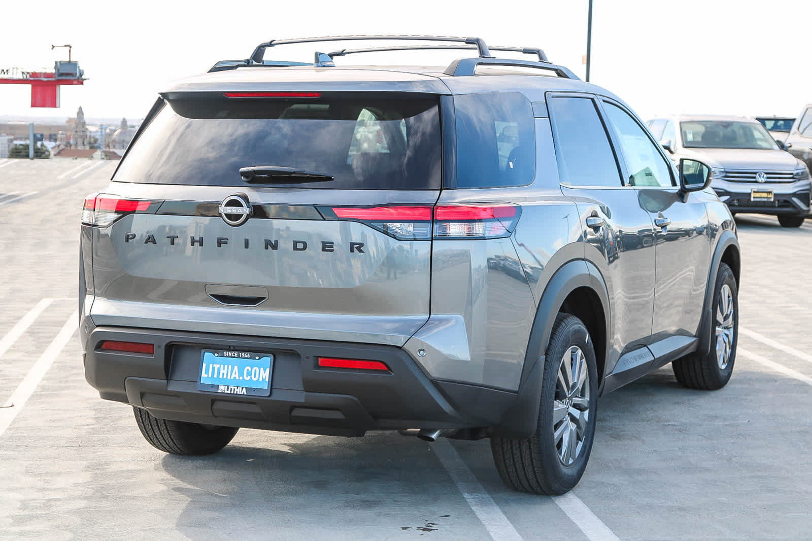 New 2025 Nissan Pathfinder SV w/ Black Appearance Package FWD image 6