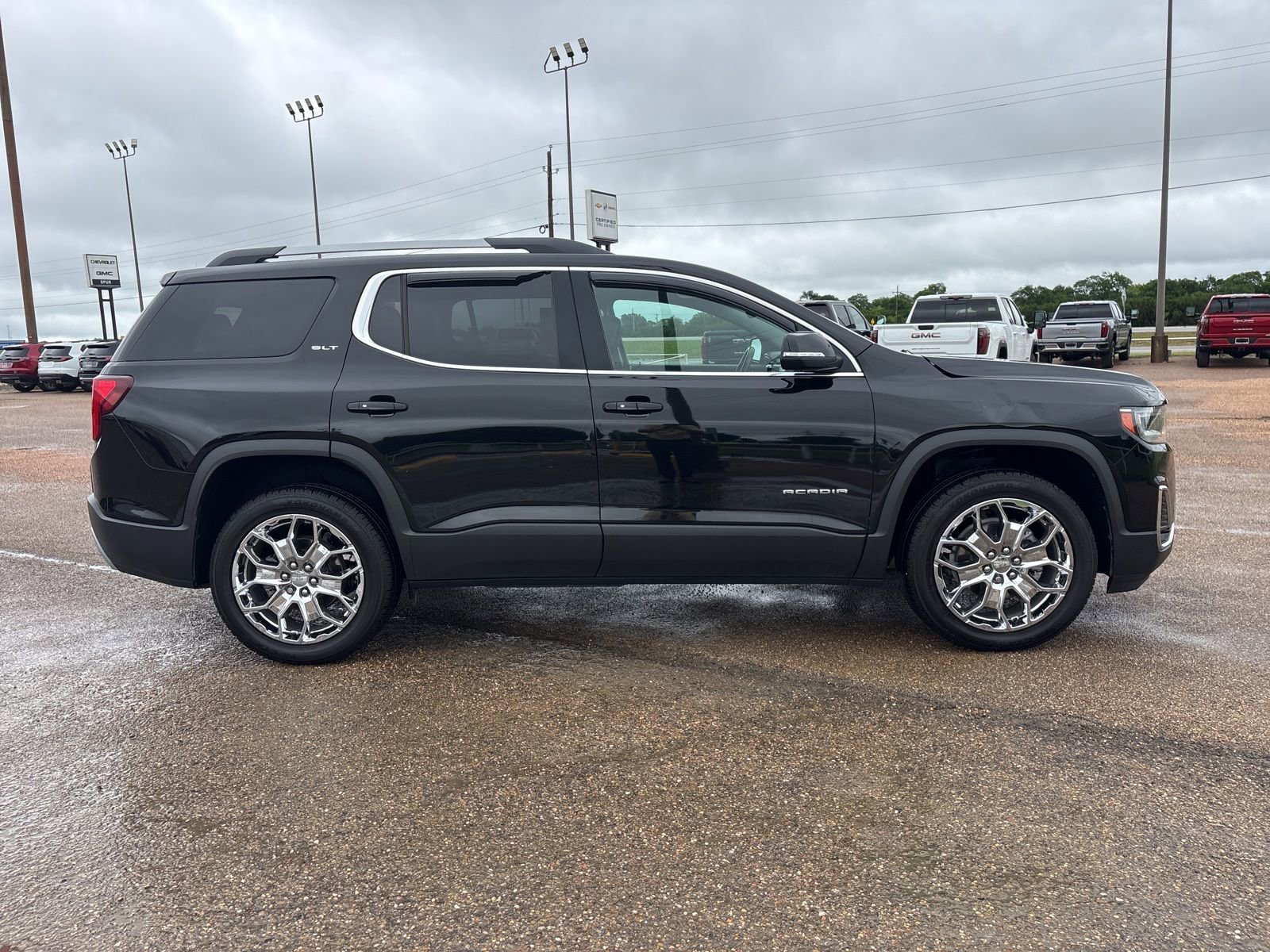Used 2022 GMC Acadia SLT image 7