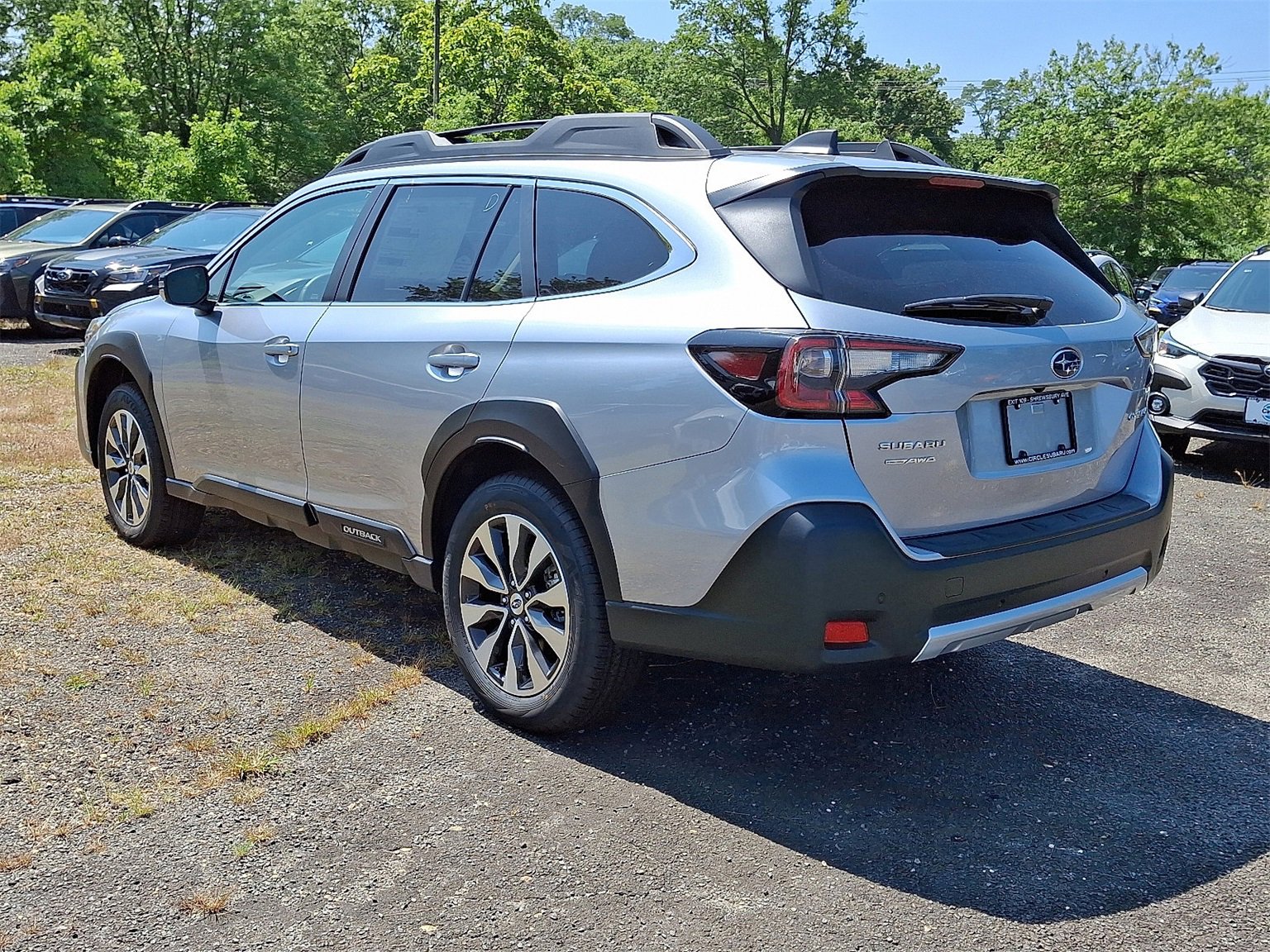 New 2025 Subaru Outback Limited image 4