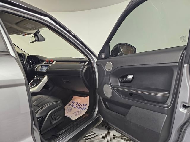 Used 2014 Land Rover Range Rover Evoque Prestige image 12