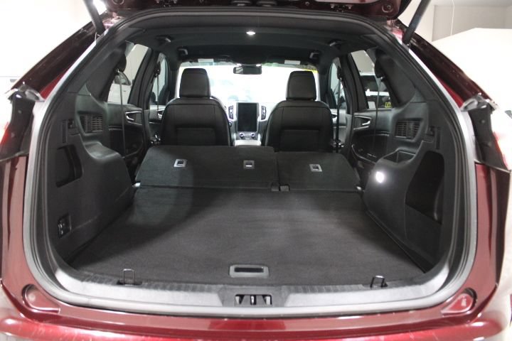 Used 2024 Ford Edge ST-Line AWD/4WD image 14