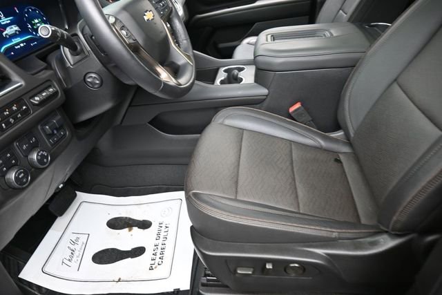 Used 2024 Chevrolet Tahoe High Country w/ Advanced Technology Package AWD/4WD image 15