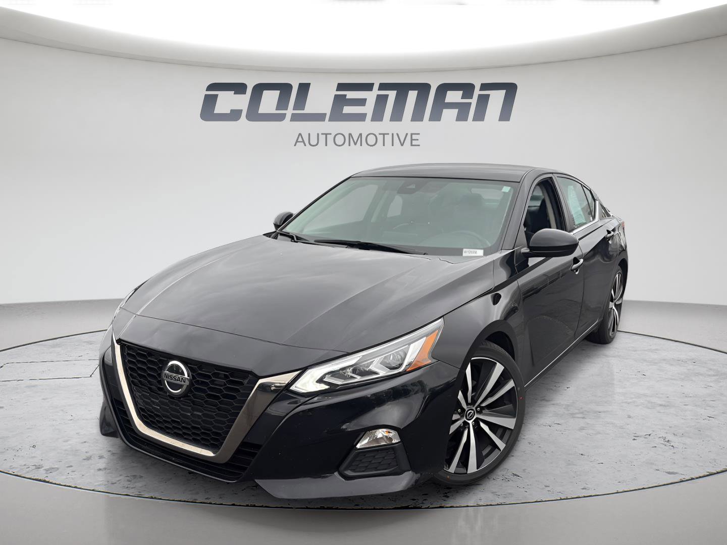 Used 2022 Nissan Altima 2.5 SR image 1