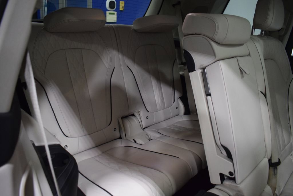 Used 2020 BMW X7 xDrive40i w/ Premium Package image 19