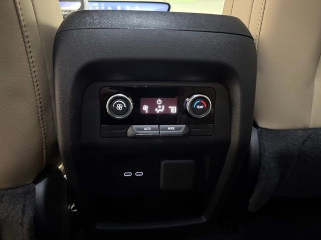 New 2026 Buick Enclave Preferred w/ Power Package FWD image 29
