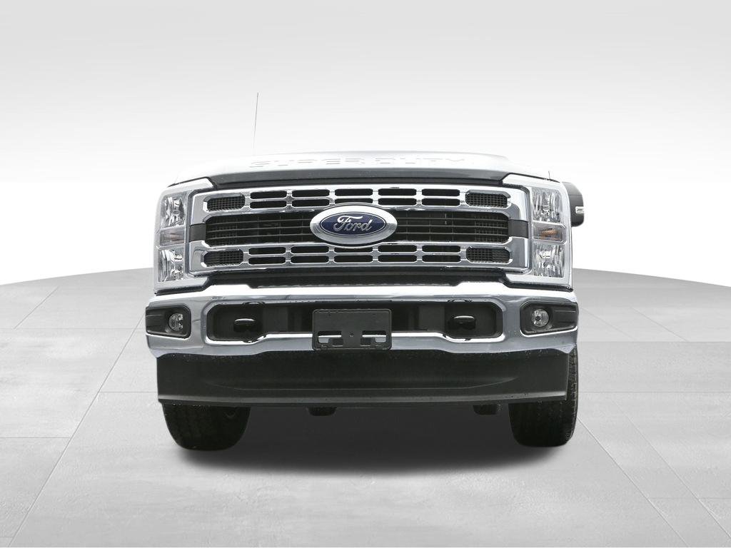 New 2025 Ford F350 XLT image 46