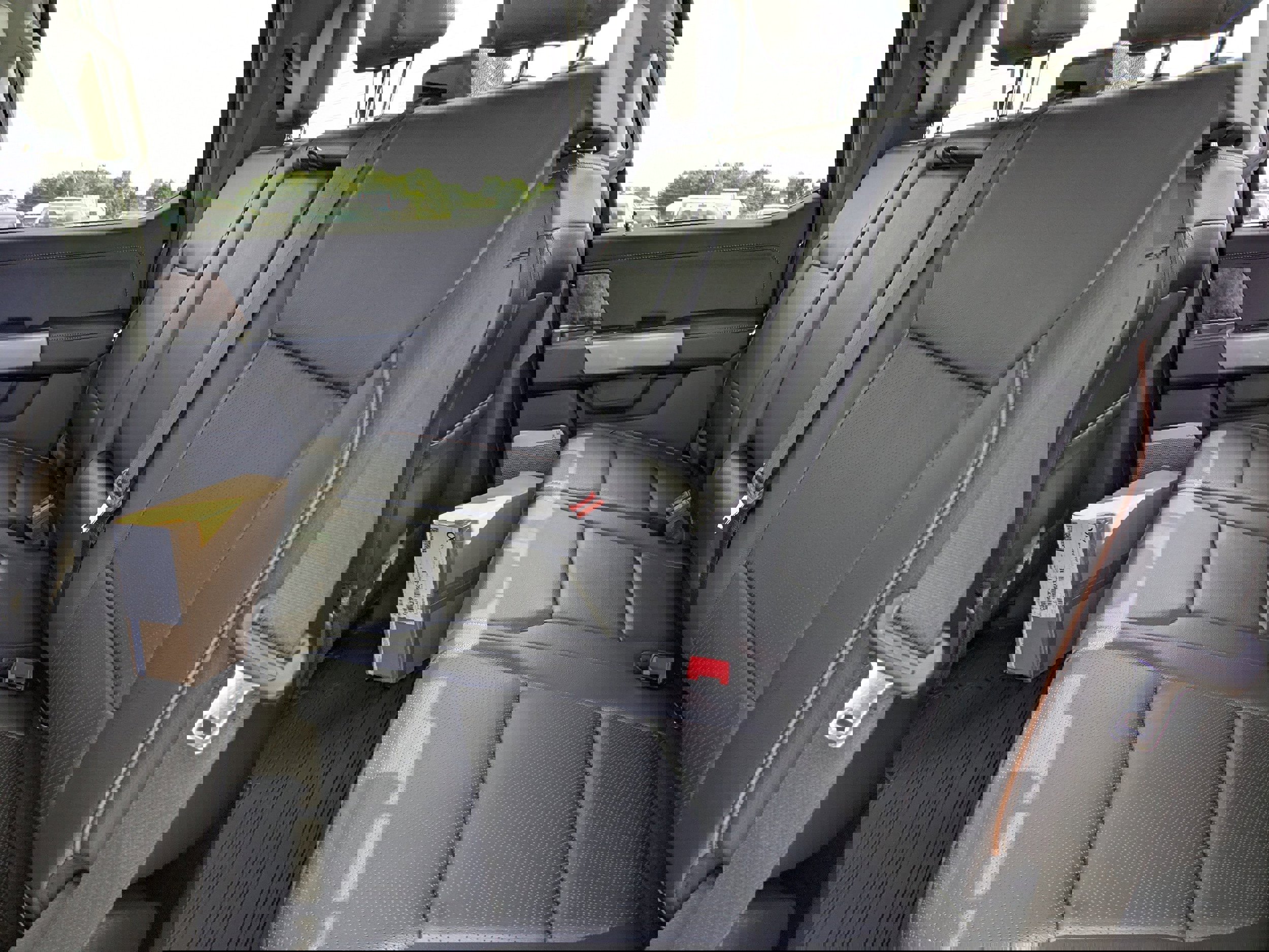 New 2025 Ford F250 Lariat w/ Lariat Ultimate Package image 13