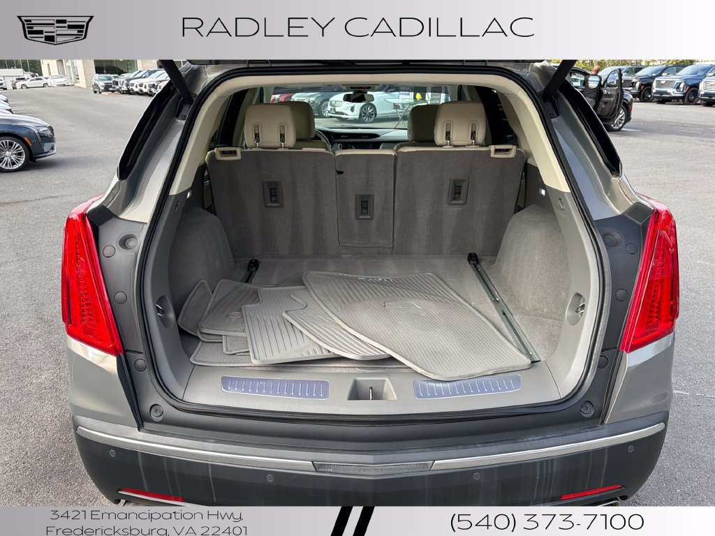 Used 2018 Cadillac XT5 Luxury w/ Driver Awareness Package AWD/4WD image 13