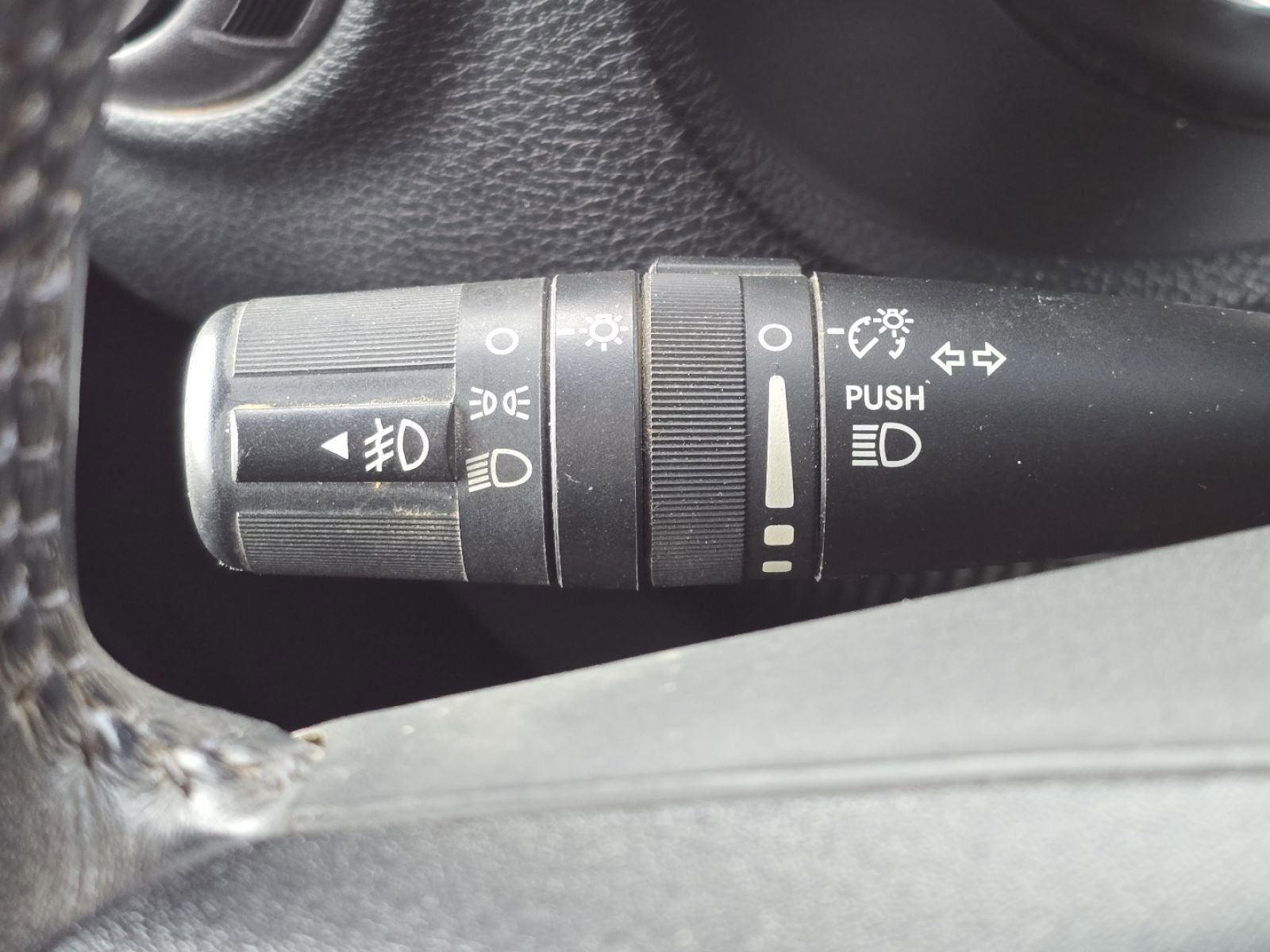 Used 2013 Jeep Wrangler Unlimited Sport w/ Connectivity Group image 25