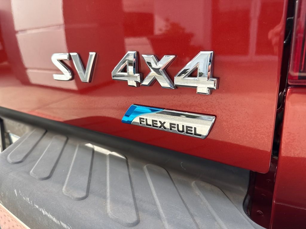 Used 2017 Nissan Frontier SV image 10