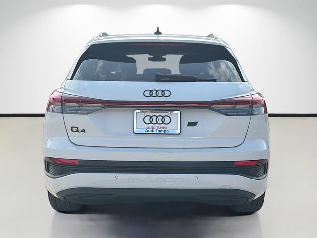 Used 2025 Audi Q4 e-tron Premium w/ Convenience Package RWD image 4